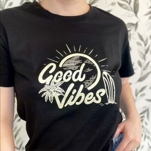 Good vibes T shirt